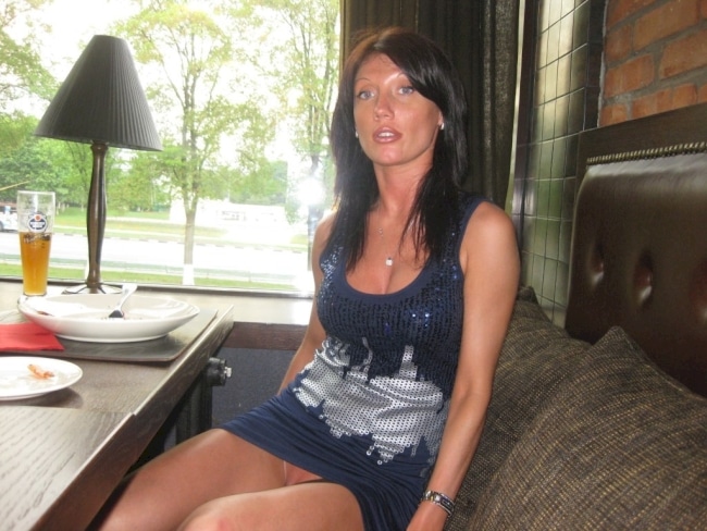 Adoptez une femme cougar sexy